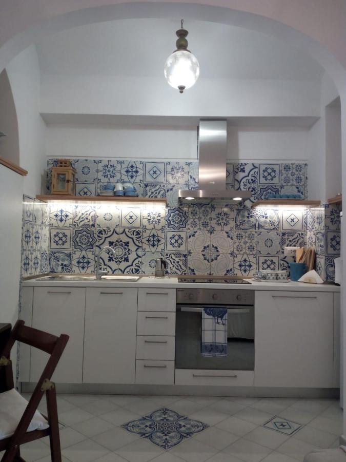 Il Blu Villa กาปรี ภายนอก รูปภาพ