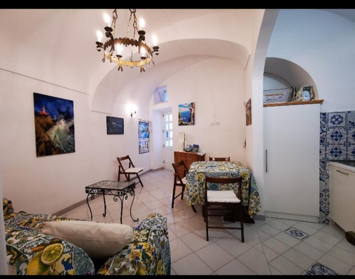 Il Blu Villa กาปรี ภายนอก รูปภาพ